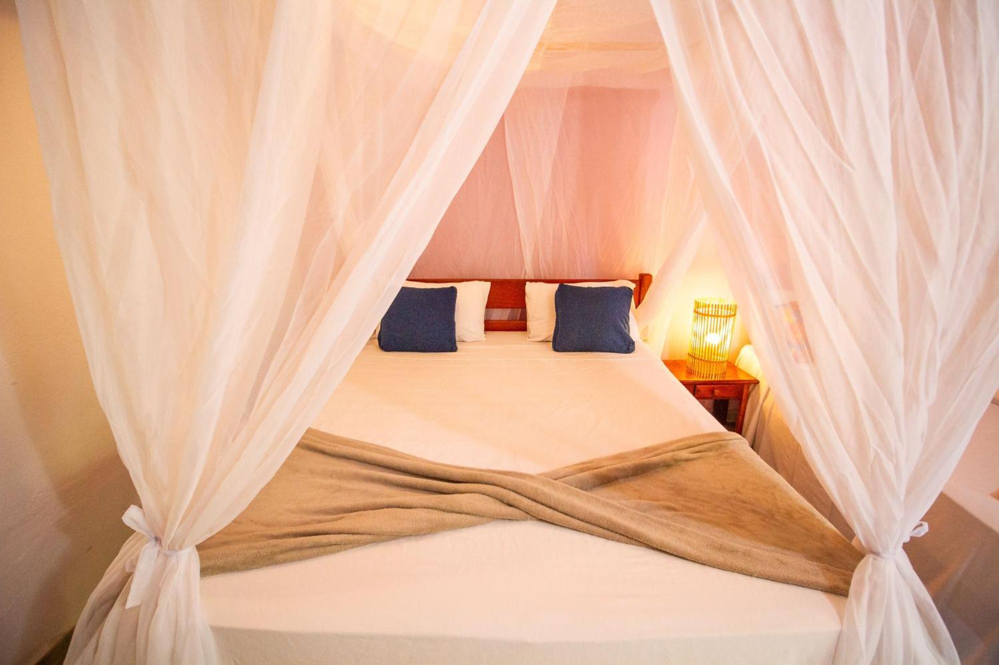 Travel Inn Pousadas & Beach Club Транкозу Экстерьер фото